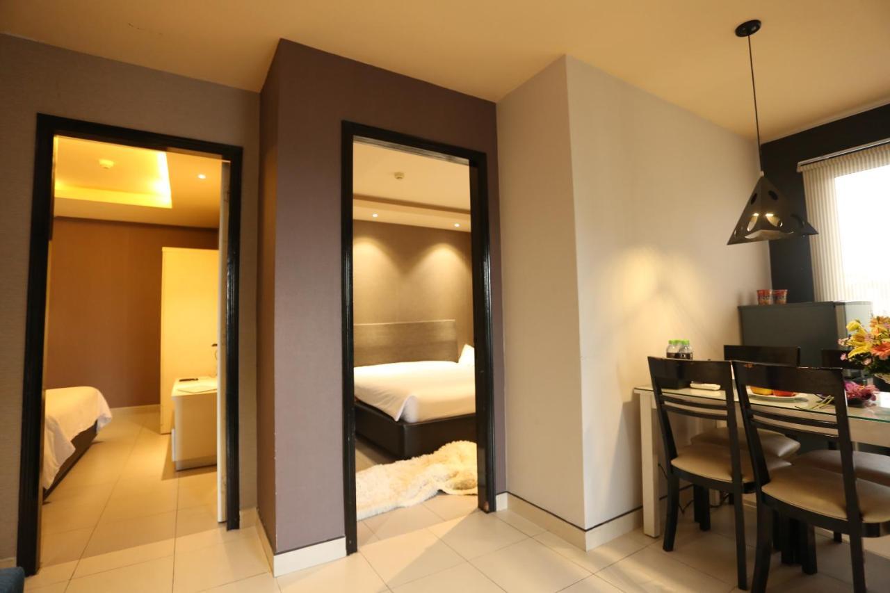 Diamond Suite Hai Ba Trung Thành Pho Ho Chí Minh Esterno foto